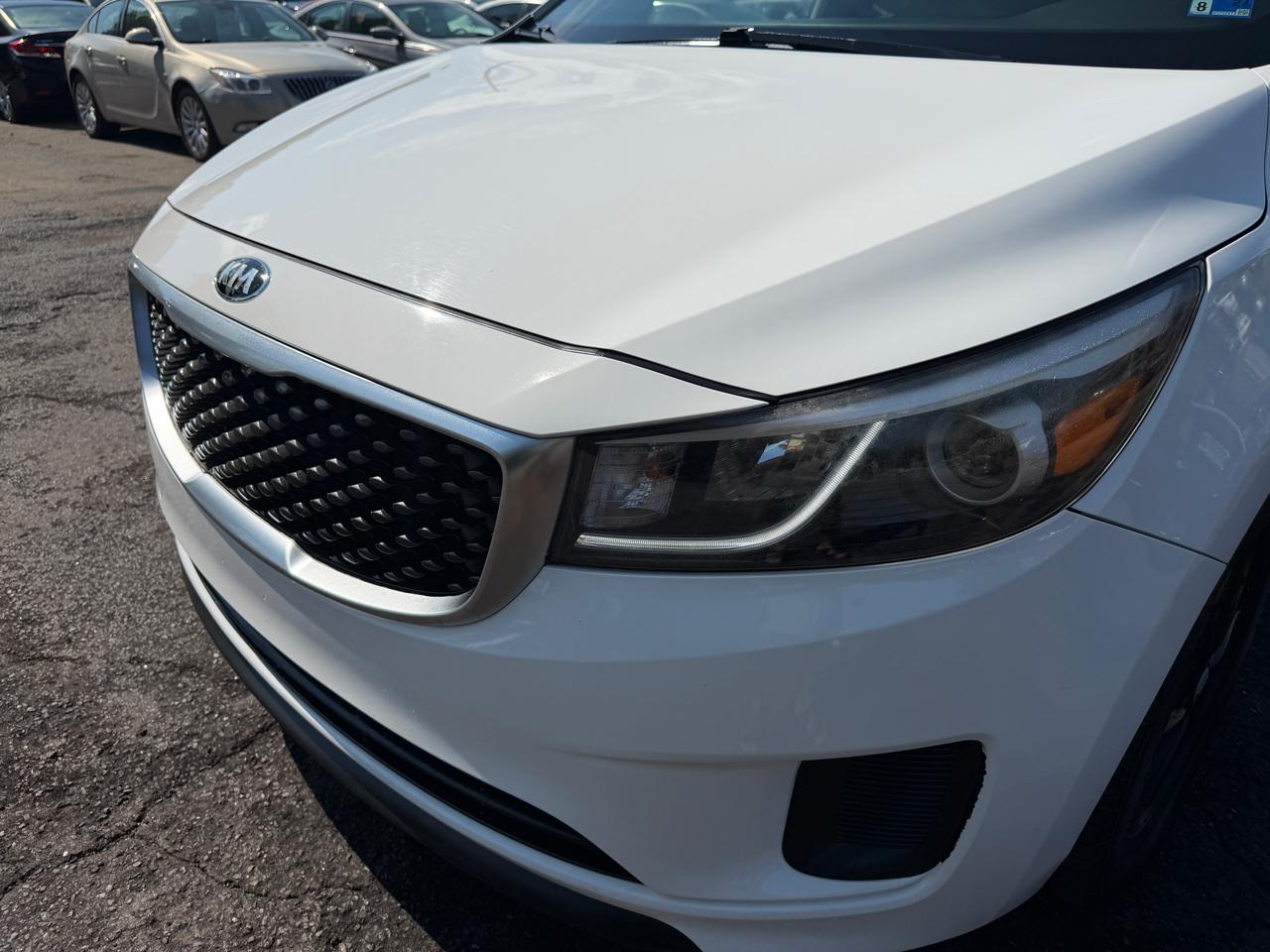Kia Sedona LX 2016