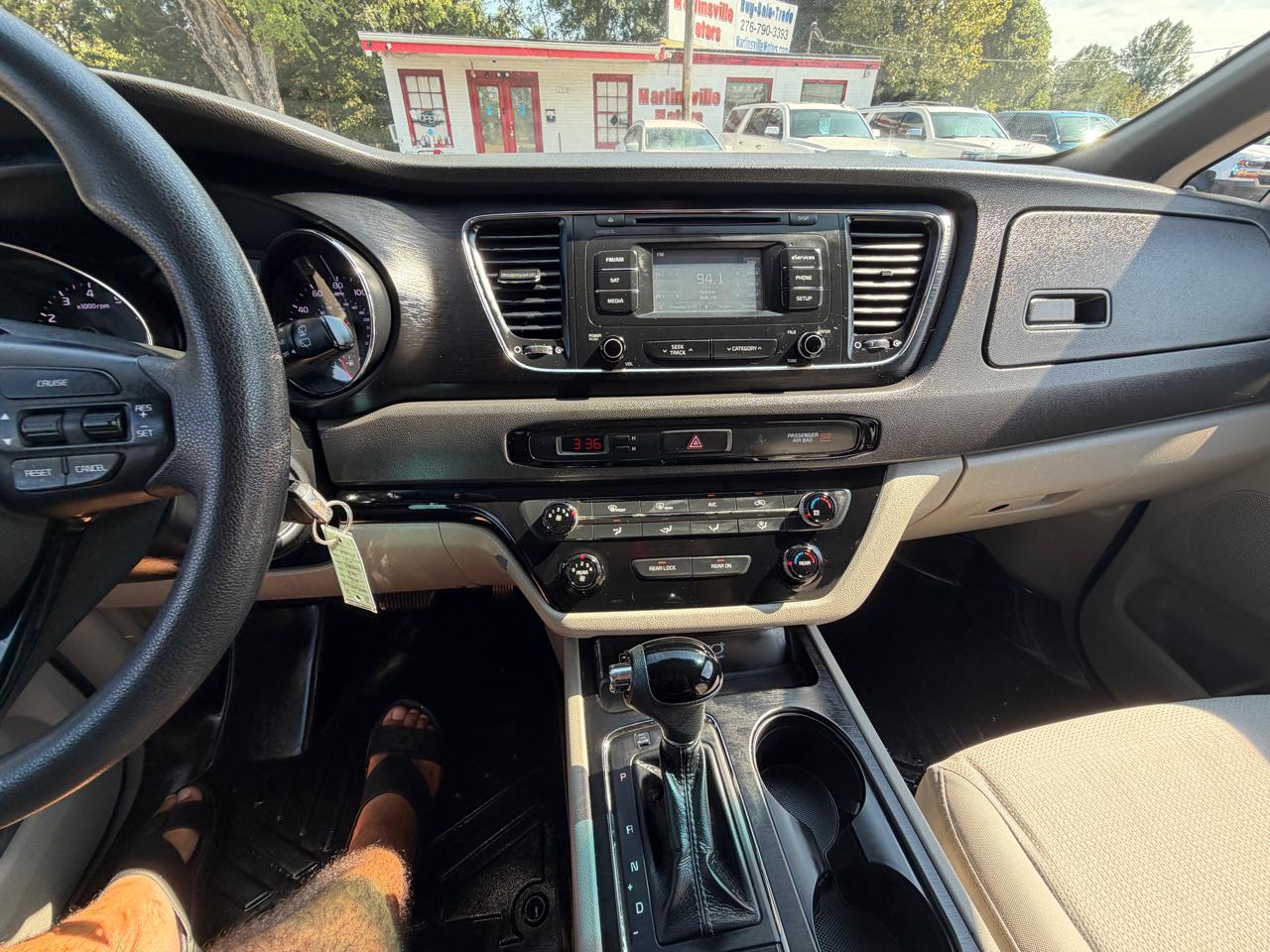 Kia Sedona LX 2016