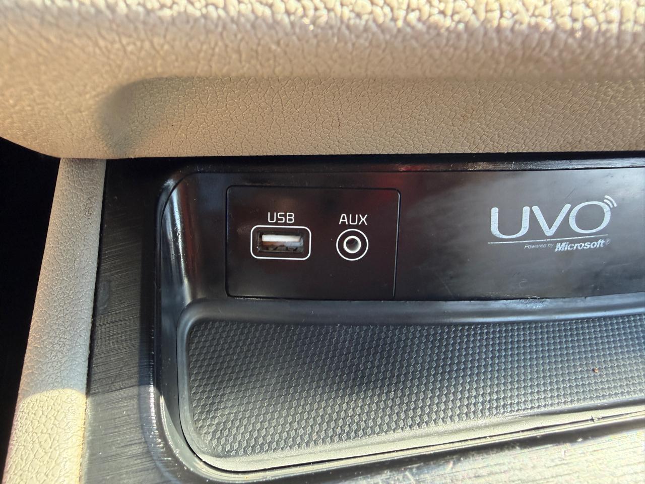 Kia Sedona LX 2016