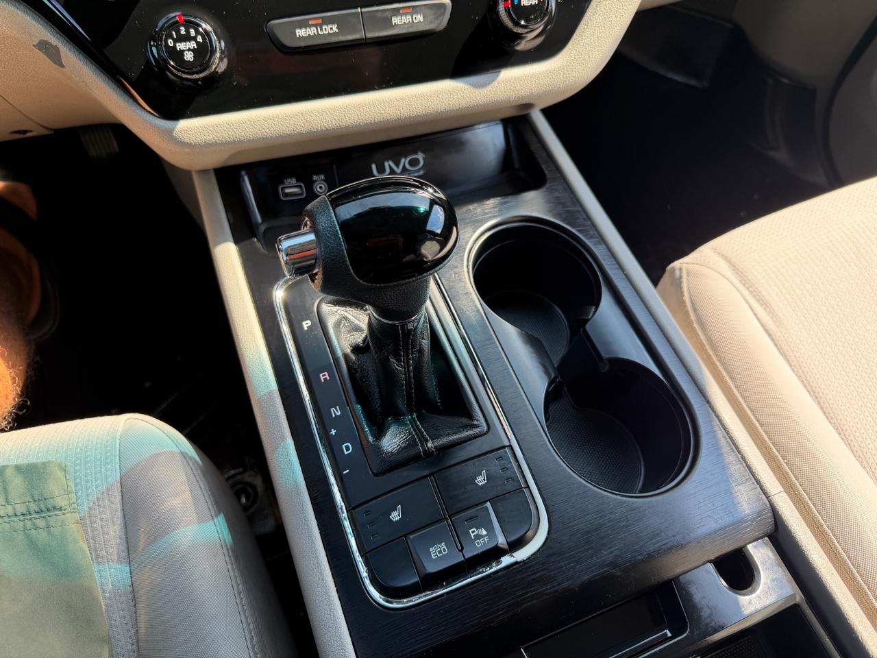 Kia Sedona LX 2016