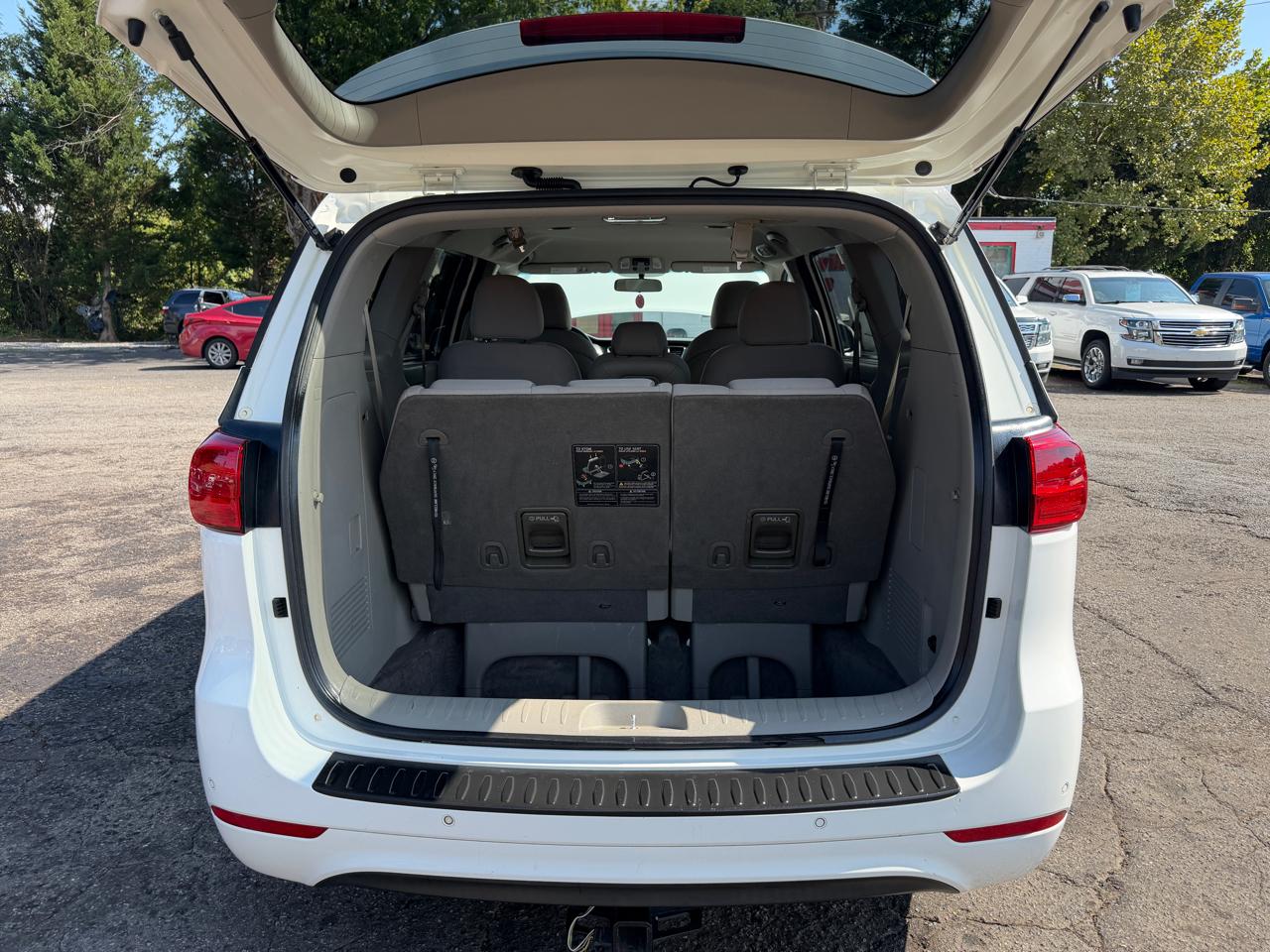 Kia Sedona LX 2016