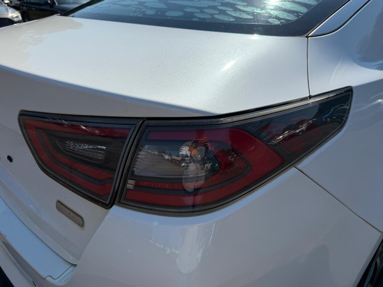 Kia Optima Hybrid LX 2015