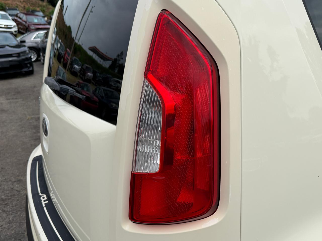 Kia Soul Base 2013