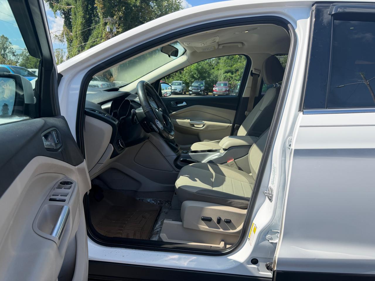 Ford Escape SE FWD 2014
