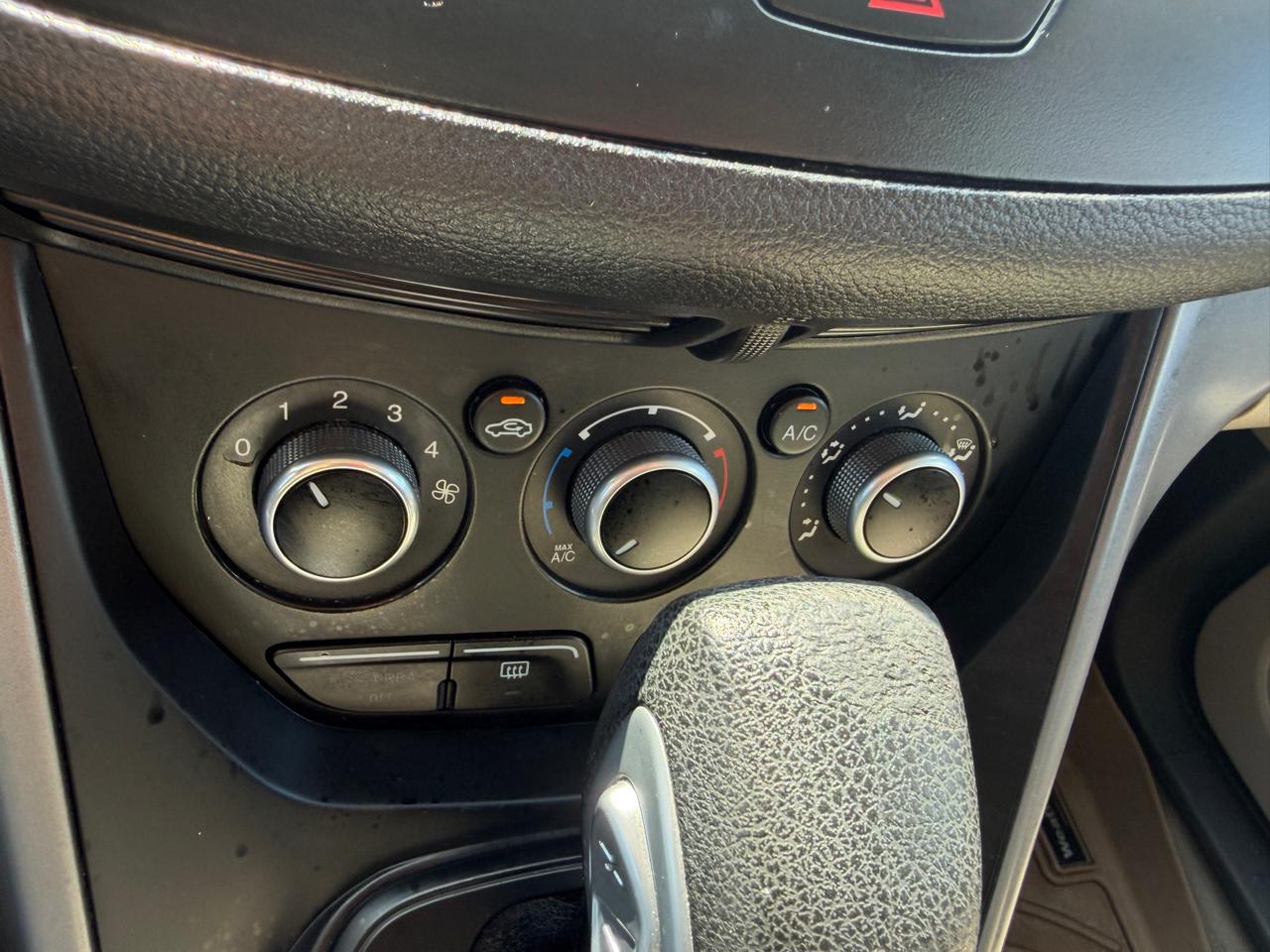 Ford Escape SE FWD 2014