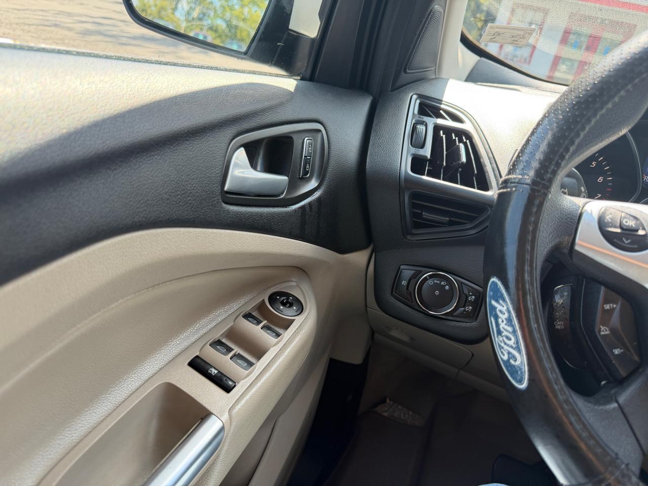 Ford Escape SE FWD 2014