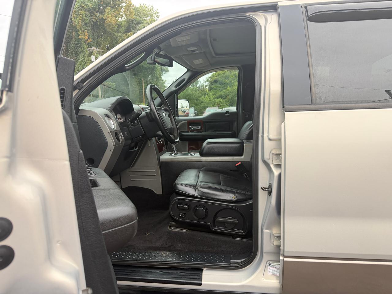 Ford F-150 XLT SuperCrew 6.5-ft Box 4WD 2006