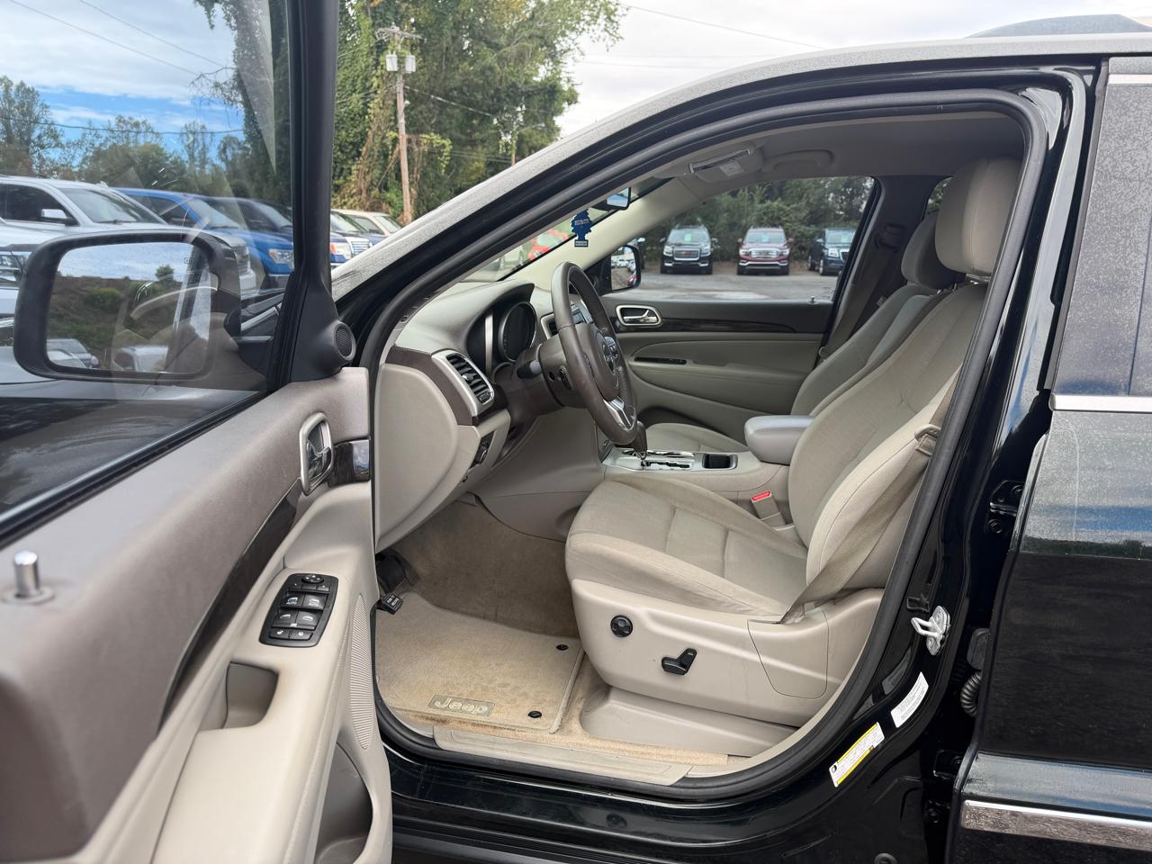 Jeep Grand Cherokee Laredo 2013