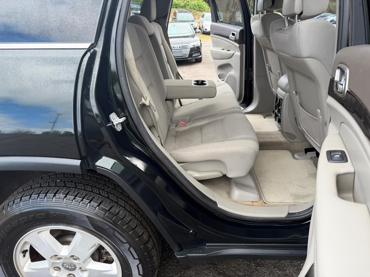 Jeep Grand Cherokee Laredo 2013