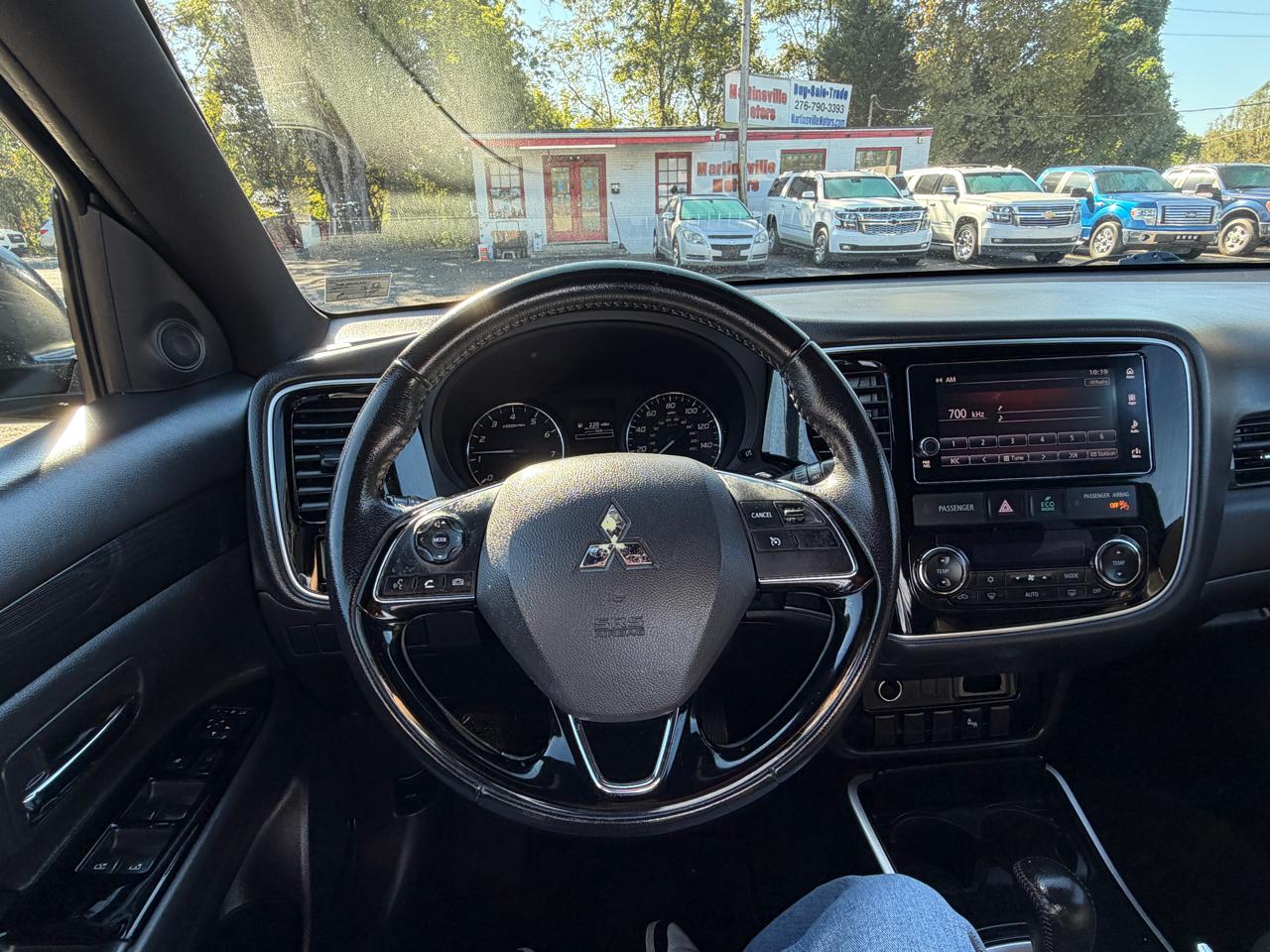 Mitsubishi Outlander SEL 2018