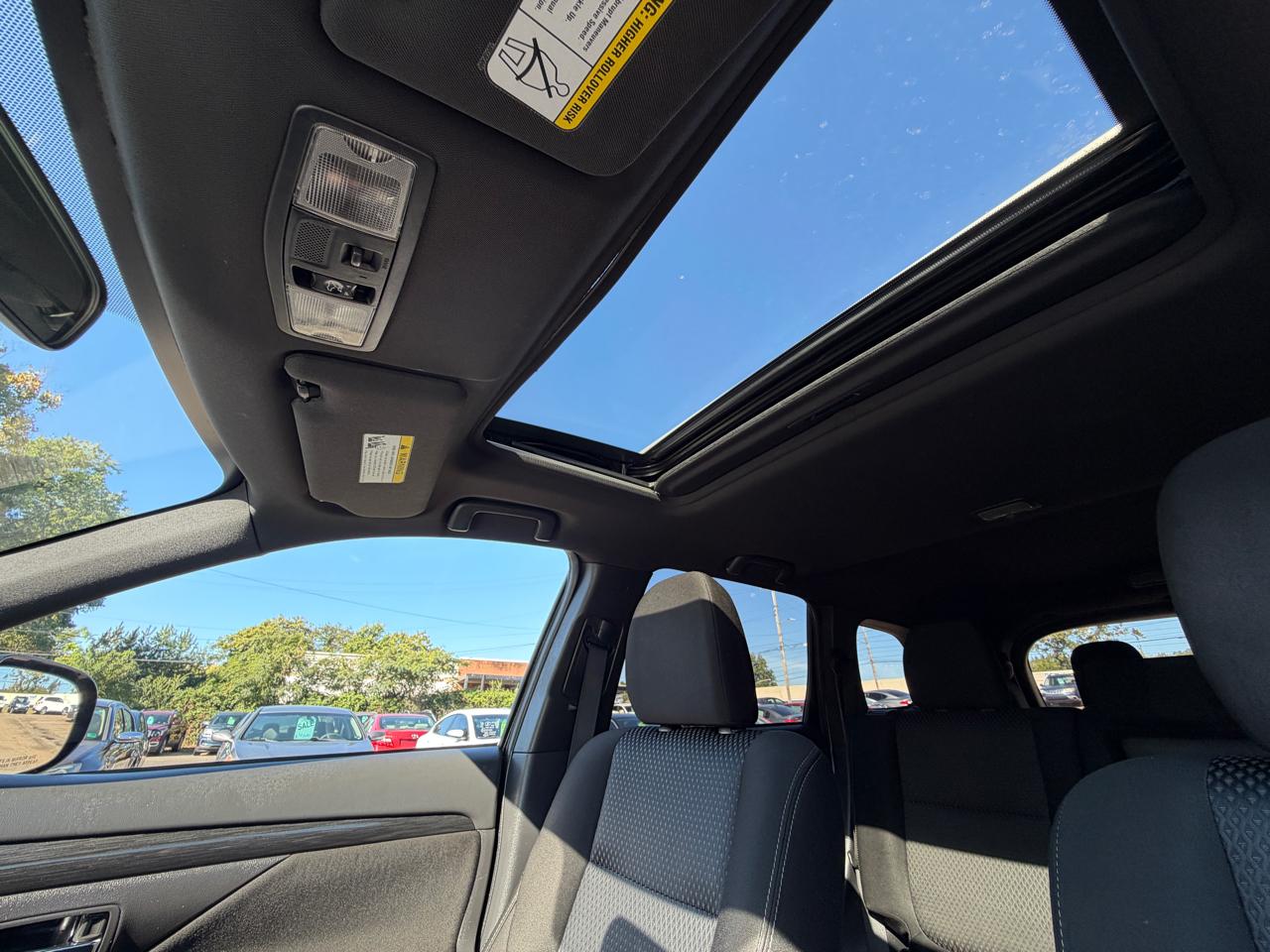 Mitsubishi Outlander SEL 2018