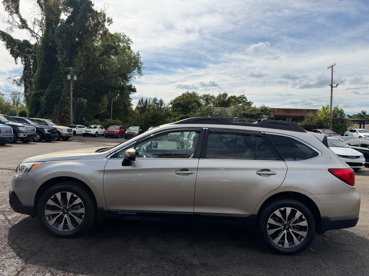 Subaru Outback  2015
