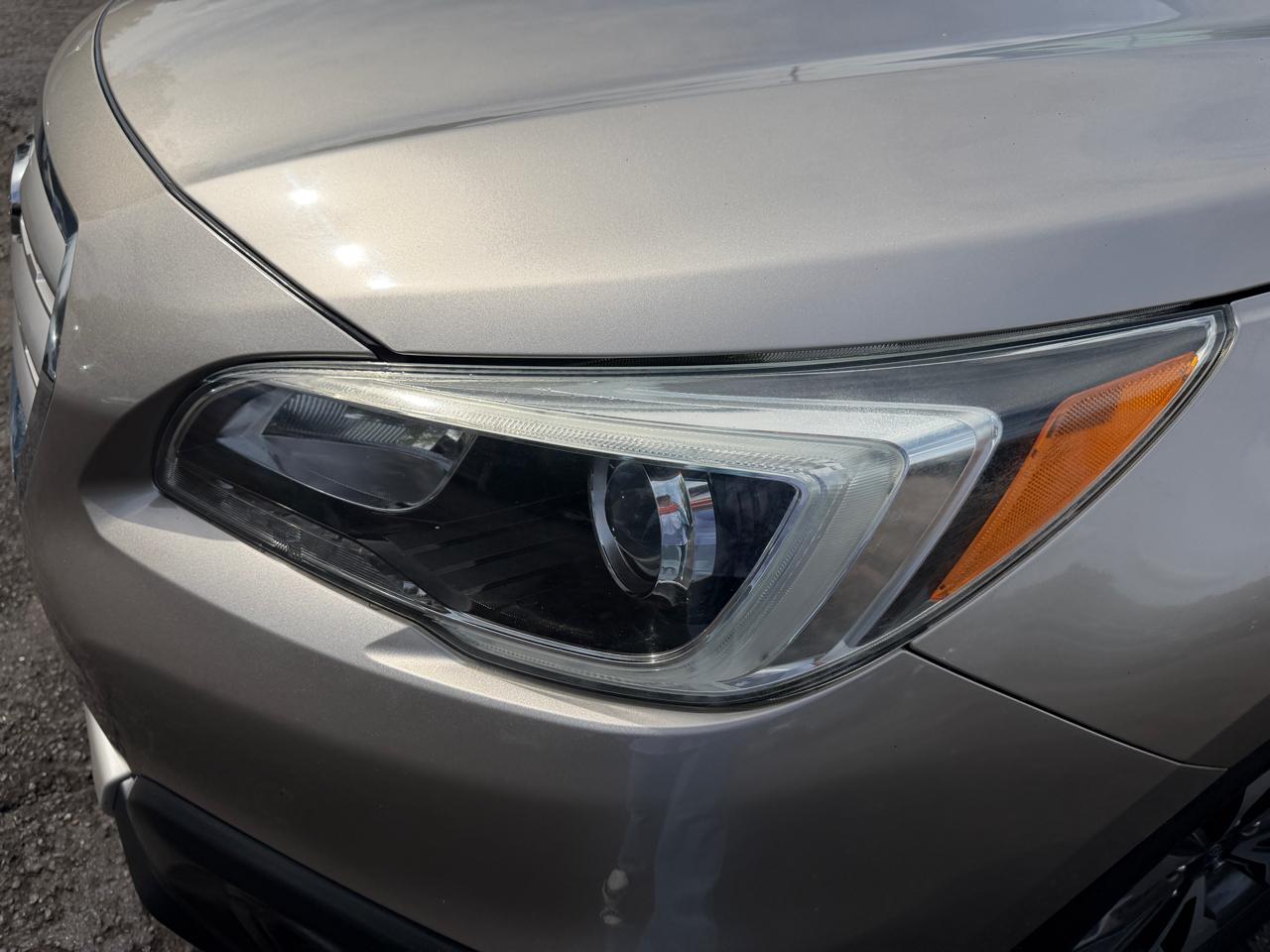 Subaru Outback  2015