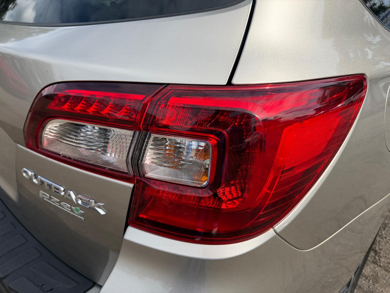 Subaru Outback  2015