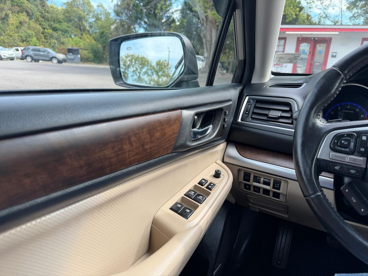 Subaru Outback  2015