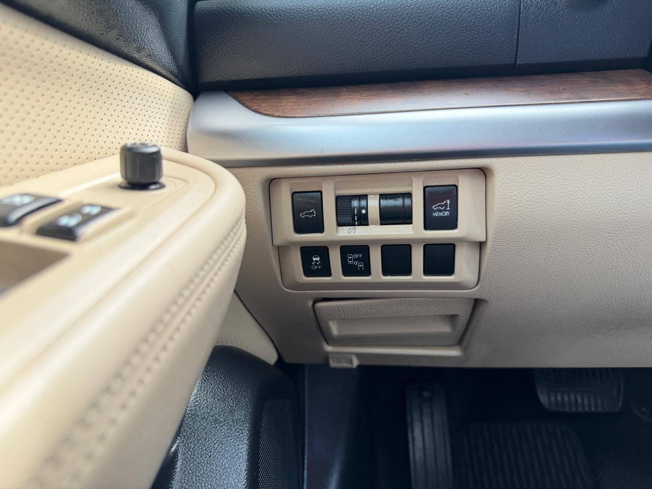 Subaru Outback  2015