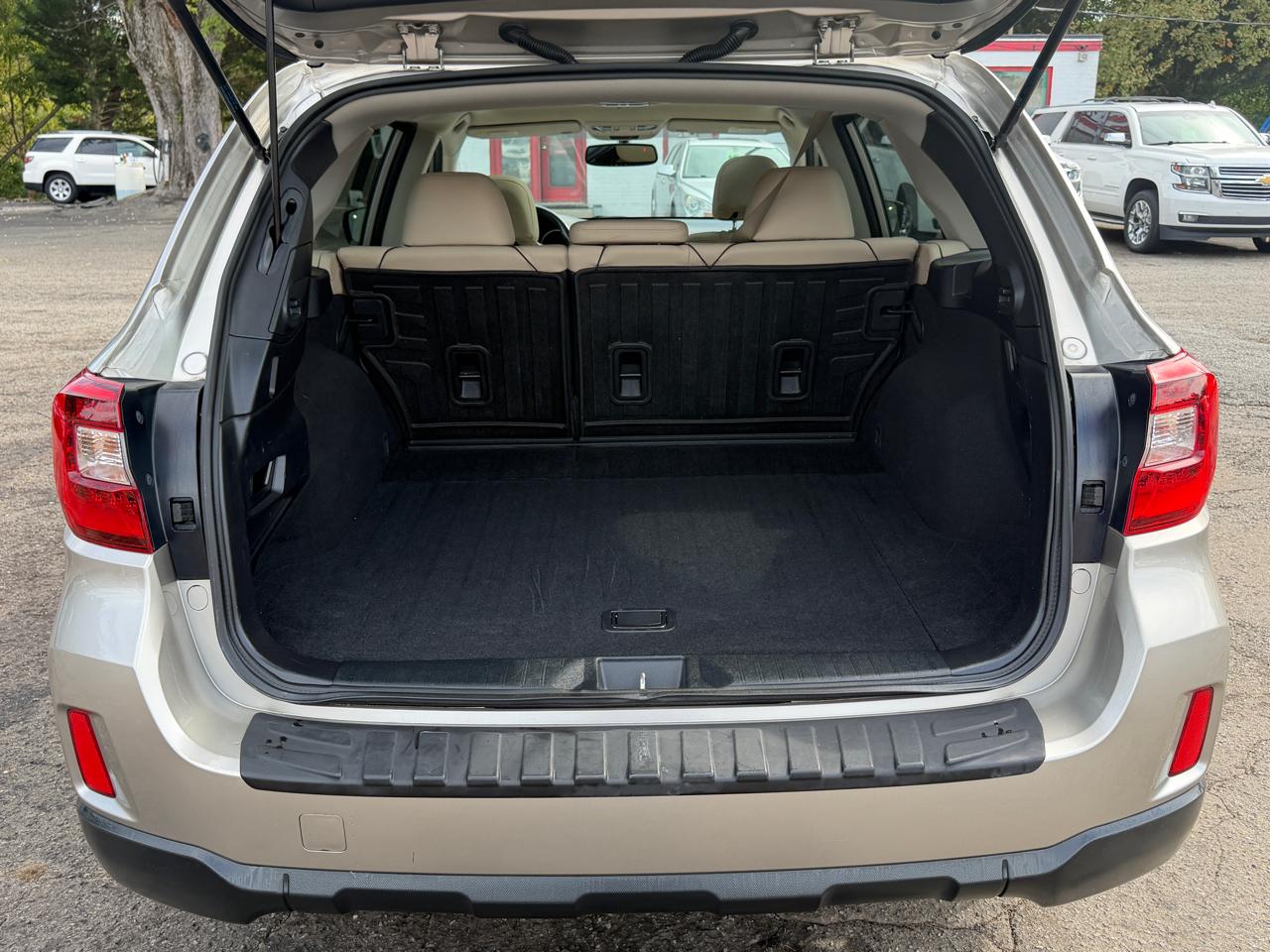 Subaru Outback  2015