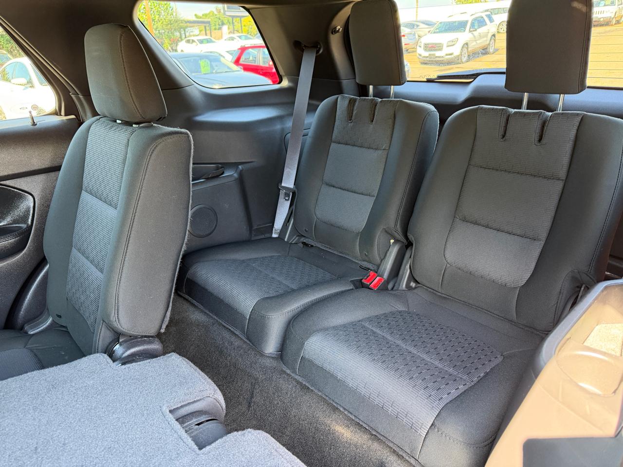 Ford Explorer photo 15