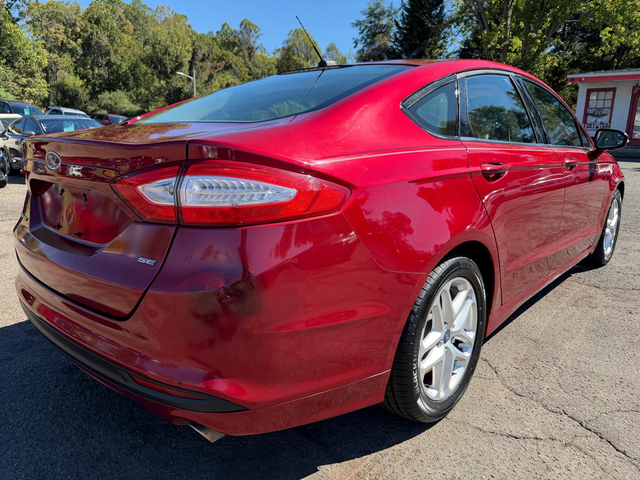 Ford Fusion SE 2013