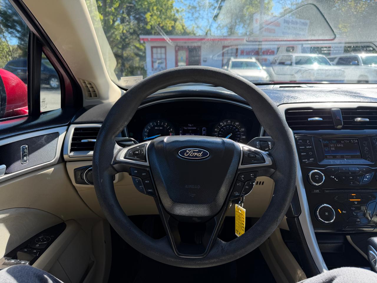 Ford Fusion SE 2013