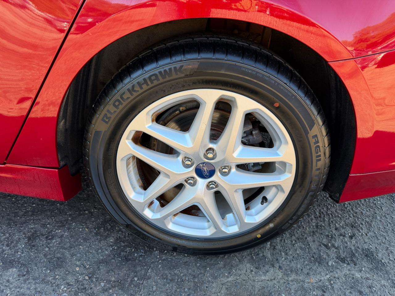 Ford Fusion SE 2013