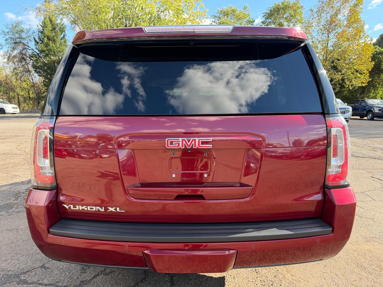 GMC Yukon XL  2016