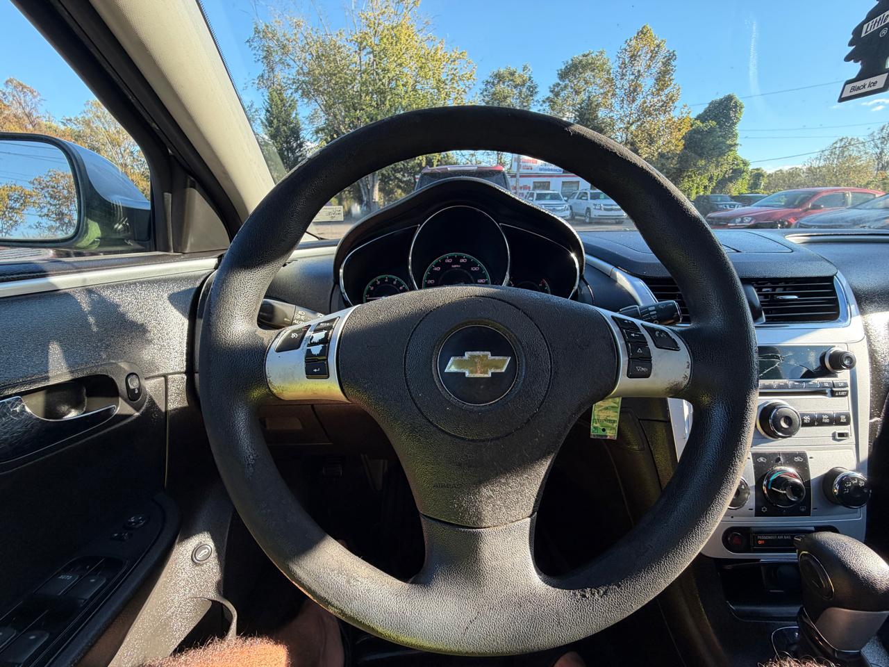 Chevrolet Malibu 1LT 2012