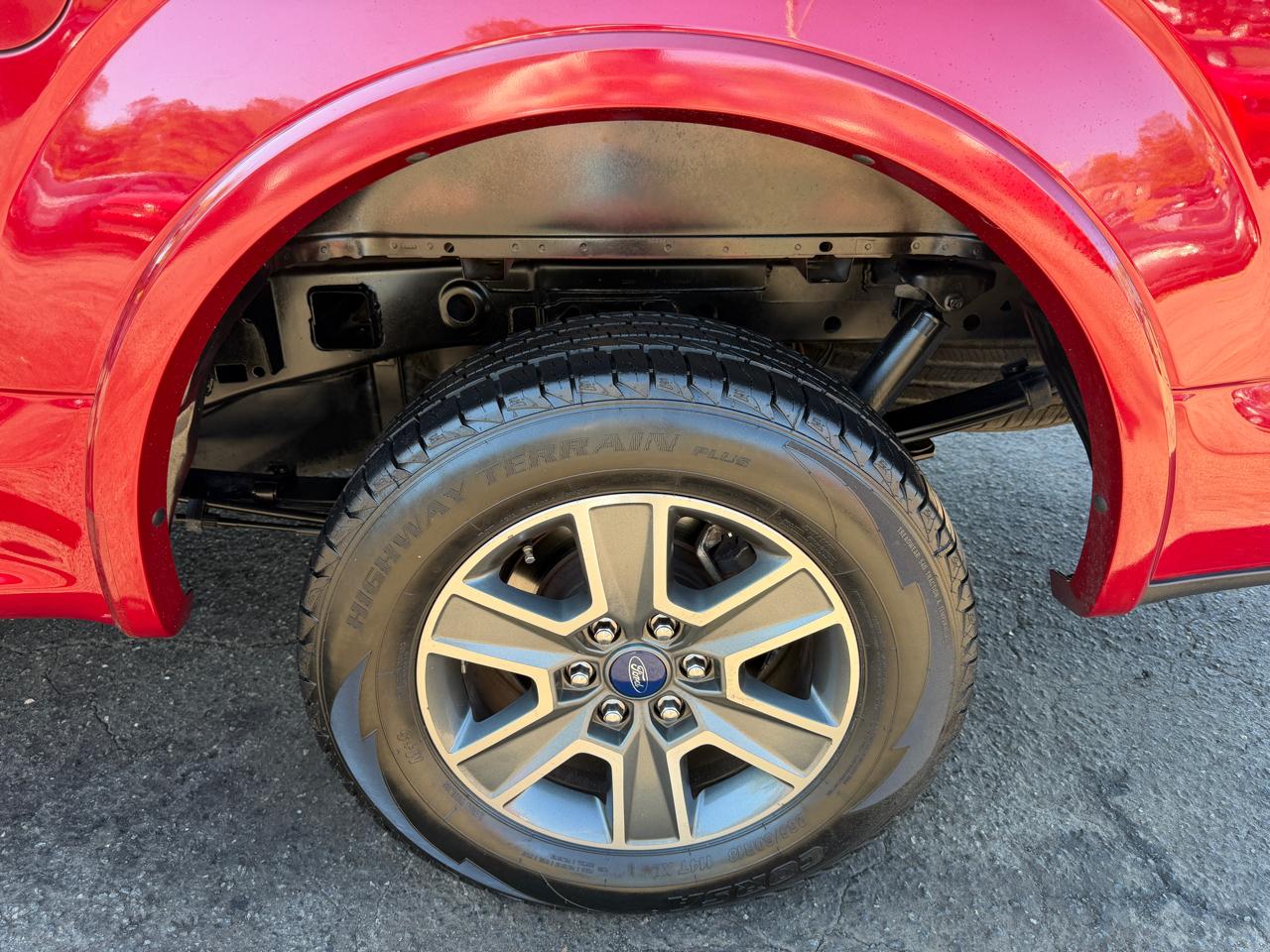 Ford F-150 XLT SuperCrew 5.5-ft. Bed 2WD 2016