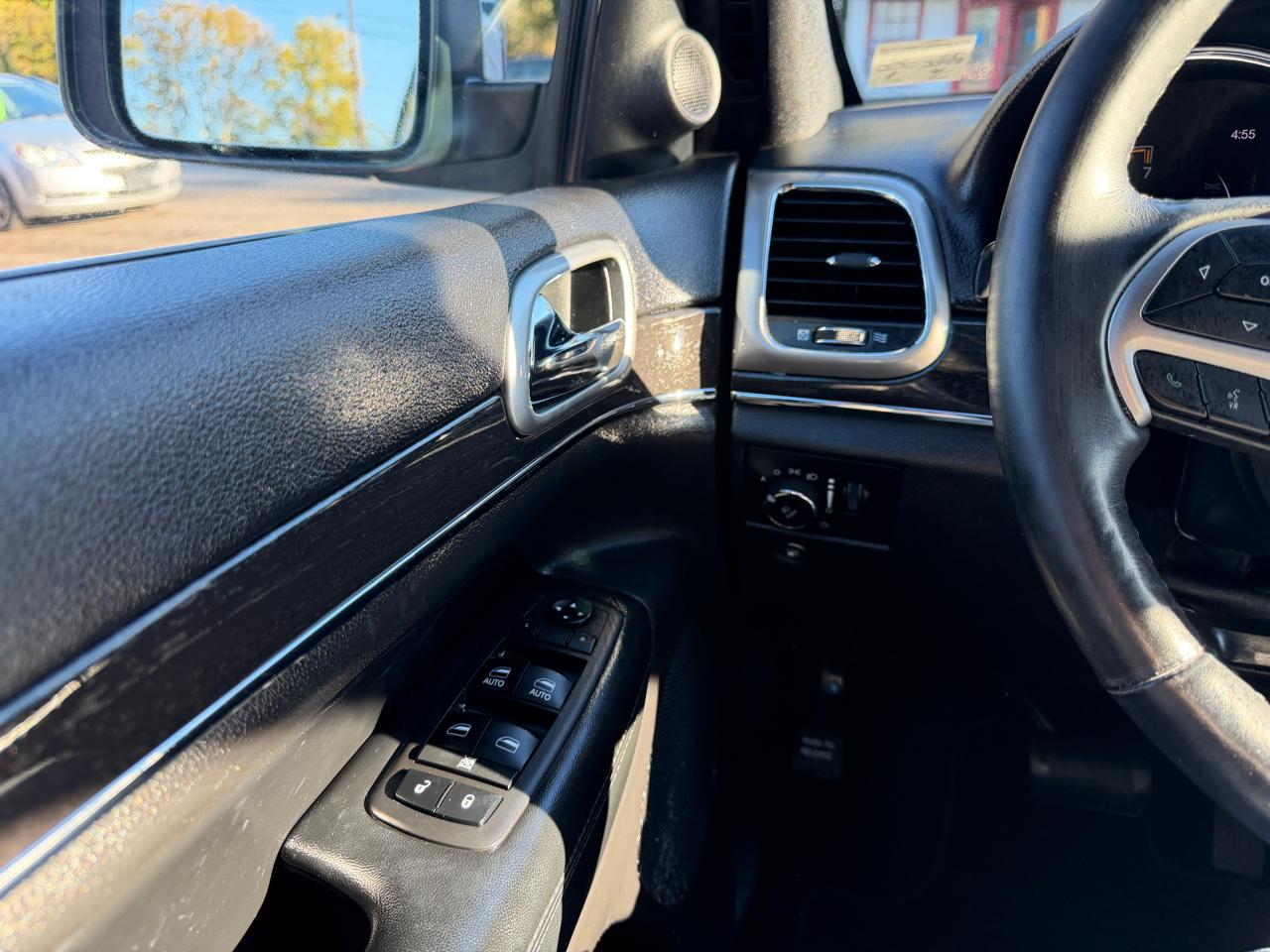 Jeep Grand Cherokee Limited 2WD 2018