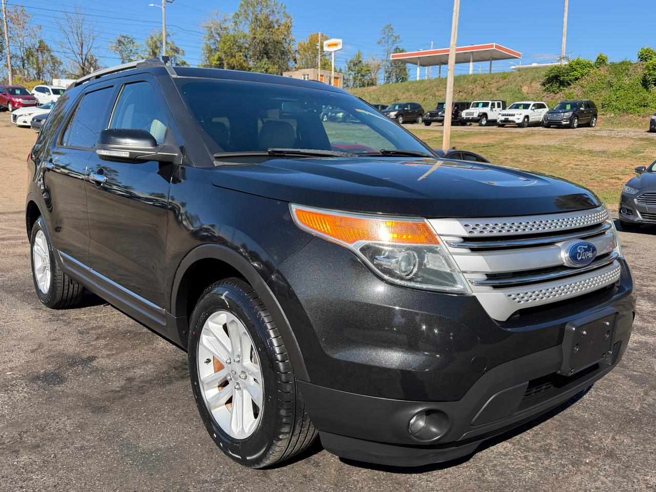 Ford Explorer XLT 4WD 2013