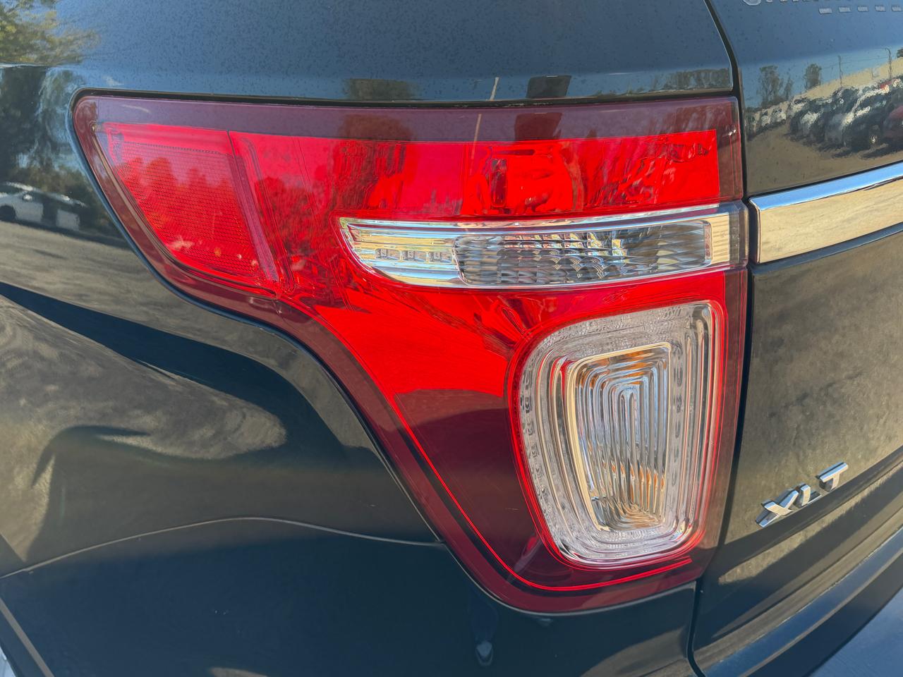 Ford Explorer XLT 4WD 2013