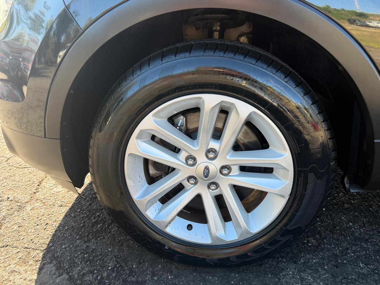 Ford Explorer XLT 4WD 2013