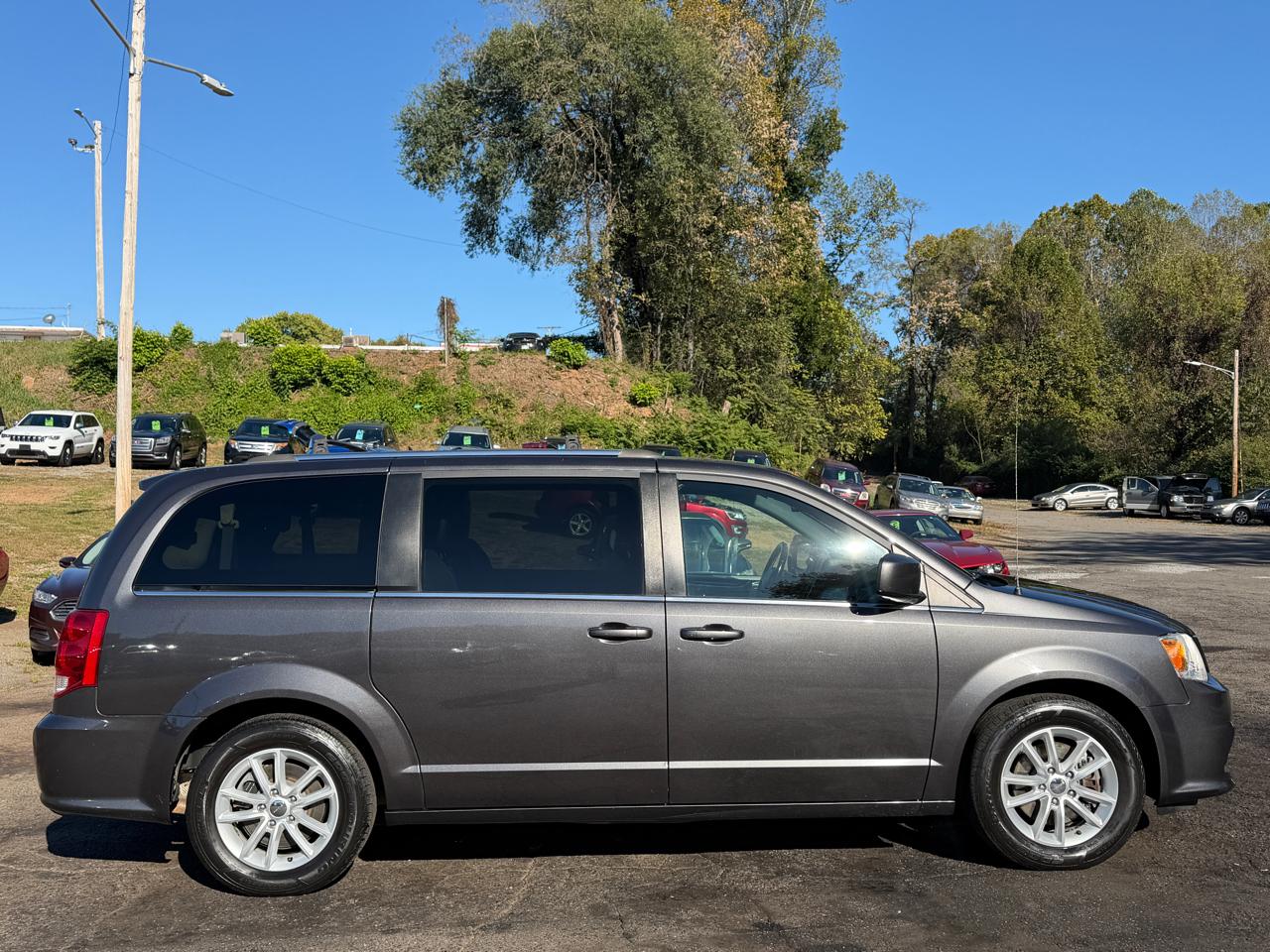 Dodge Grand Caravan SXT 2020