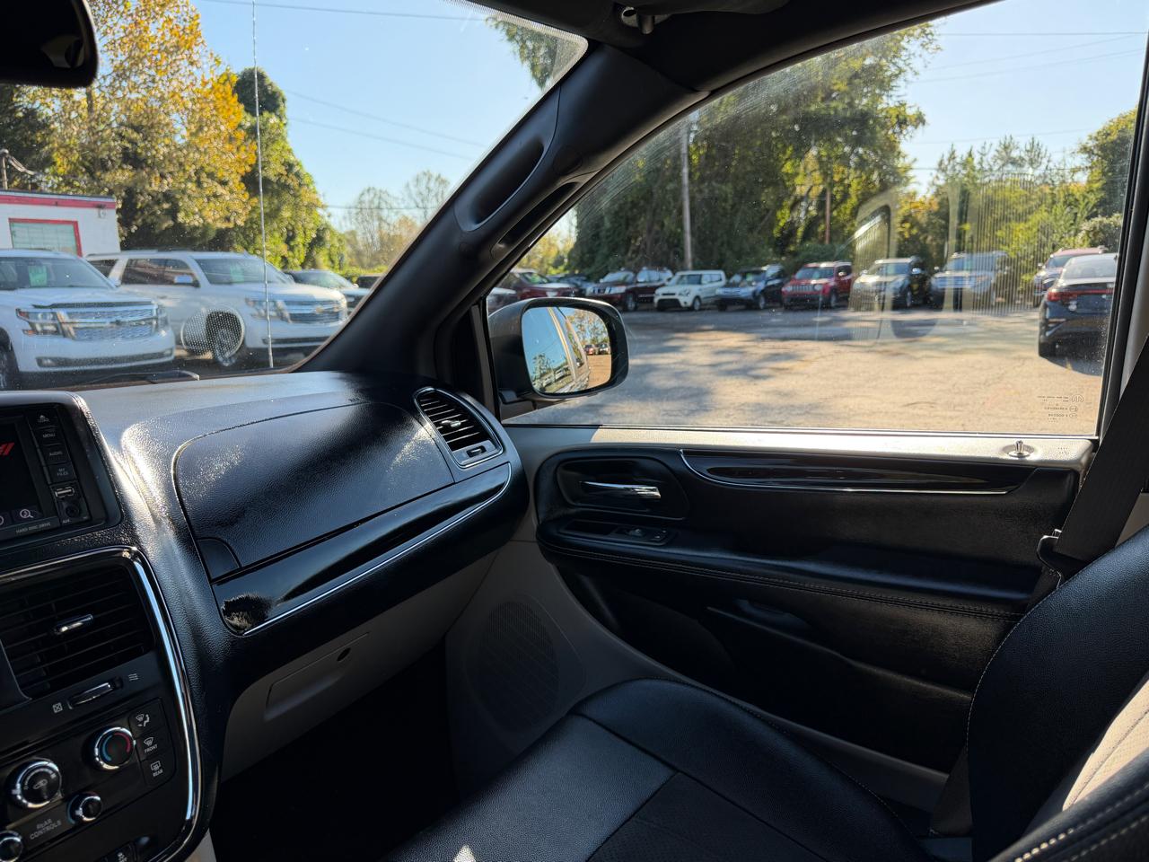 Dodge Grand Caravan SXT 2020