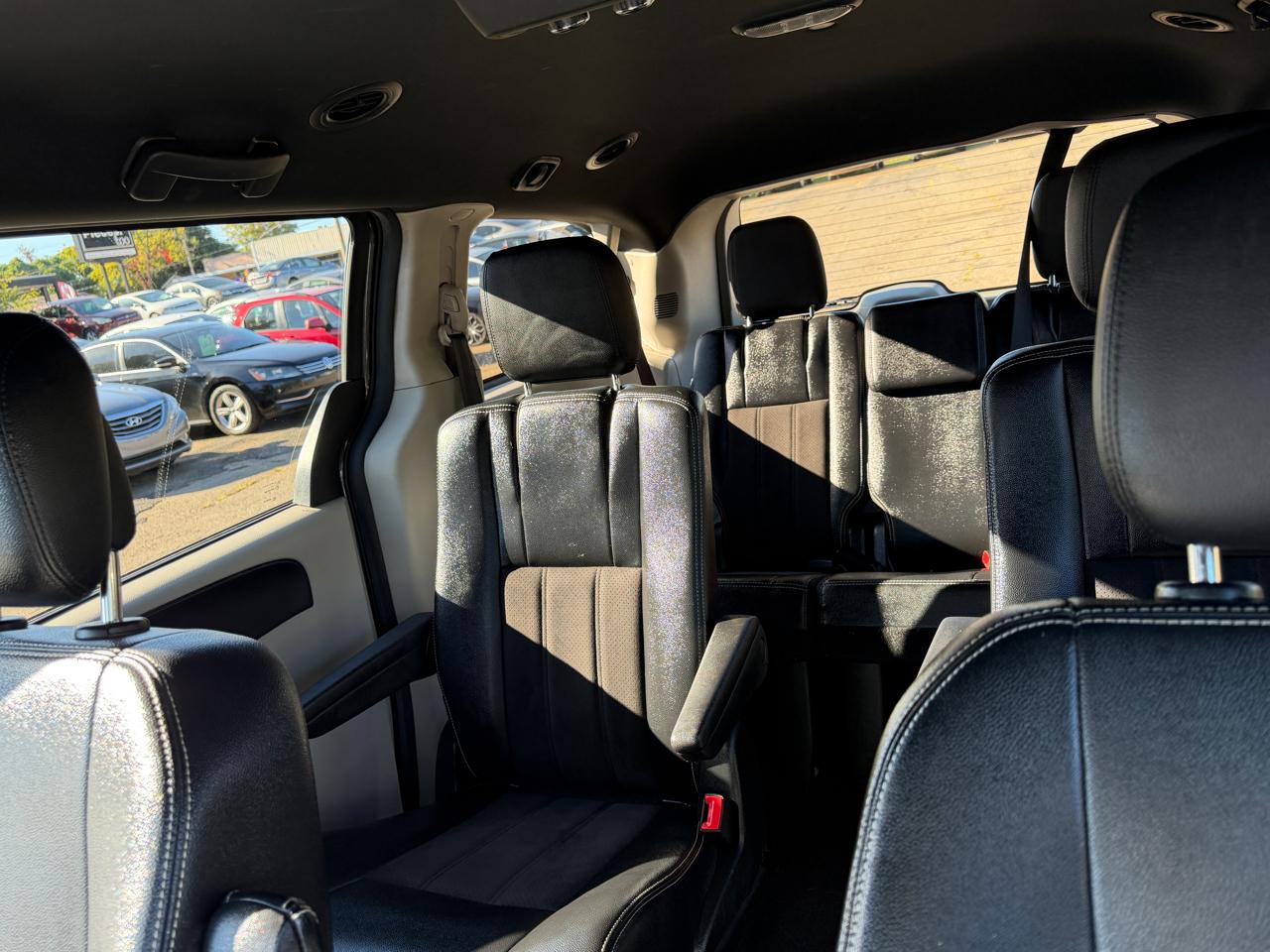 Dodge Grand Caravan SXT 2020