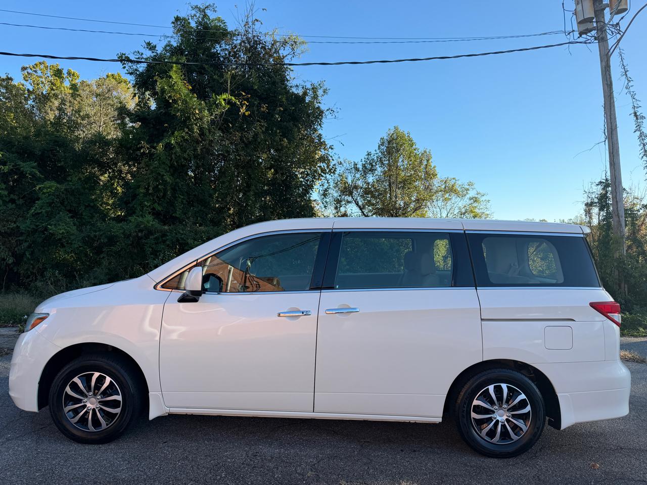 Nissan Quest S 2015