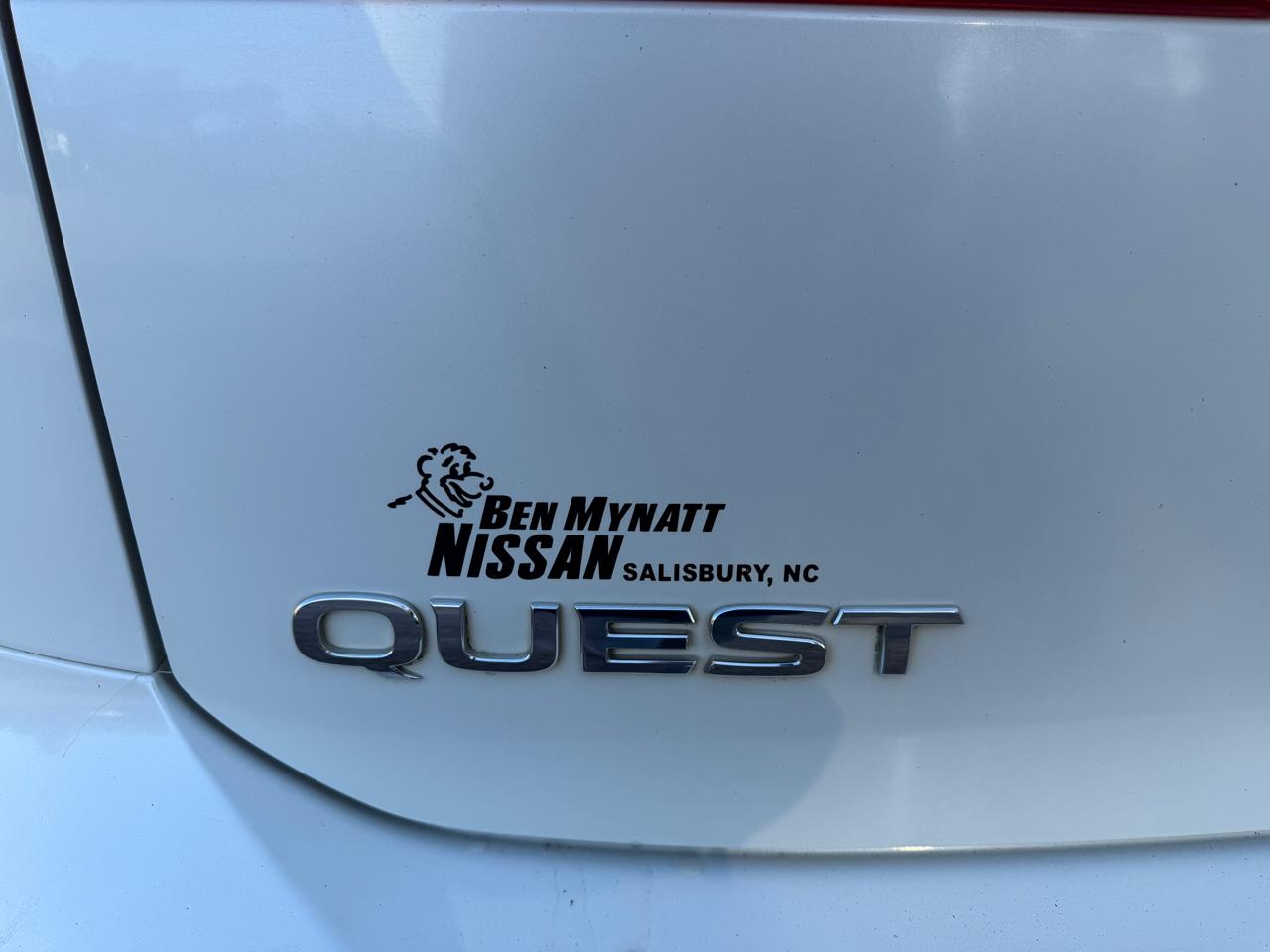 Nissan Quest S 2015