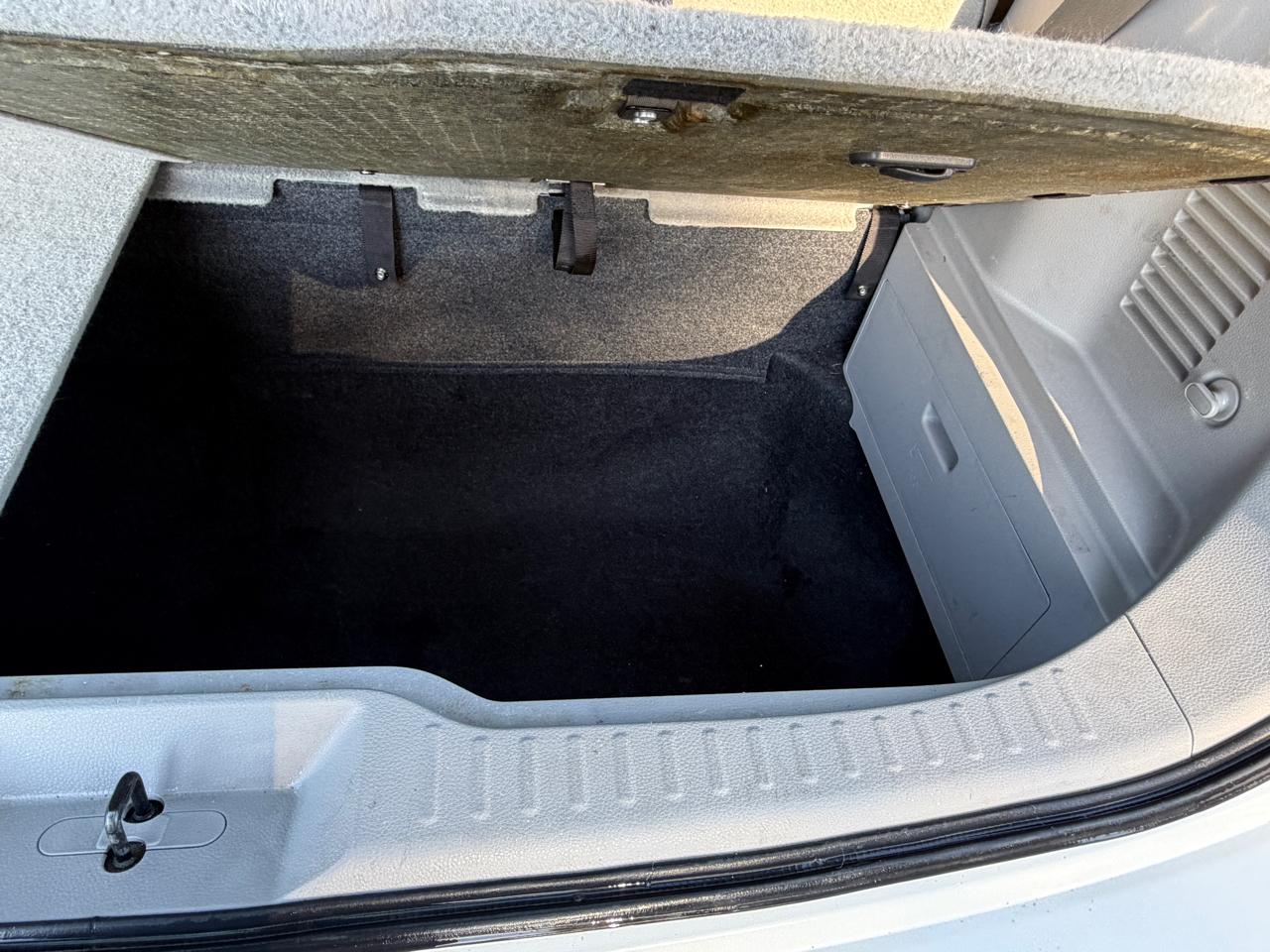 Nissan Quest S 2015