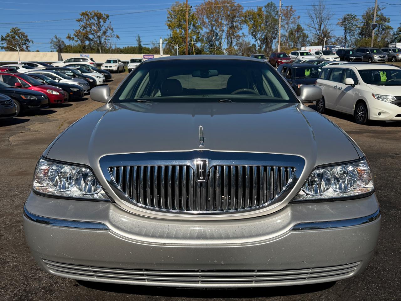 Lincoln Town Car Executive 2003