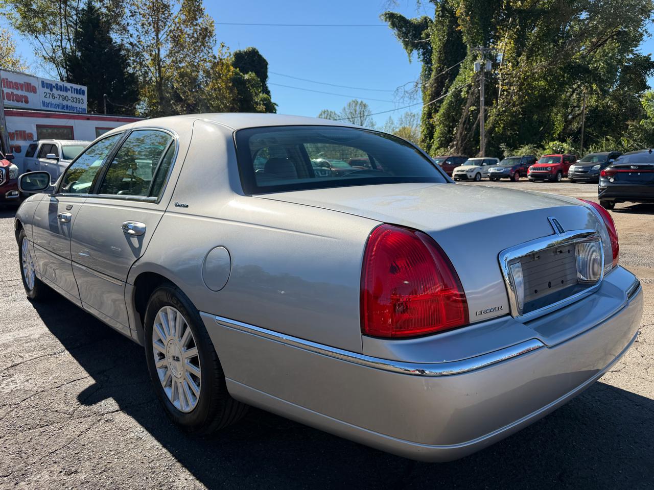 Lincoln Town Car Executive 2003