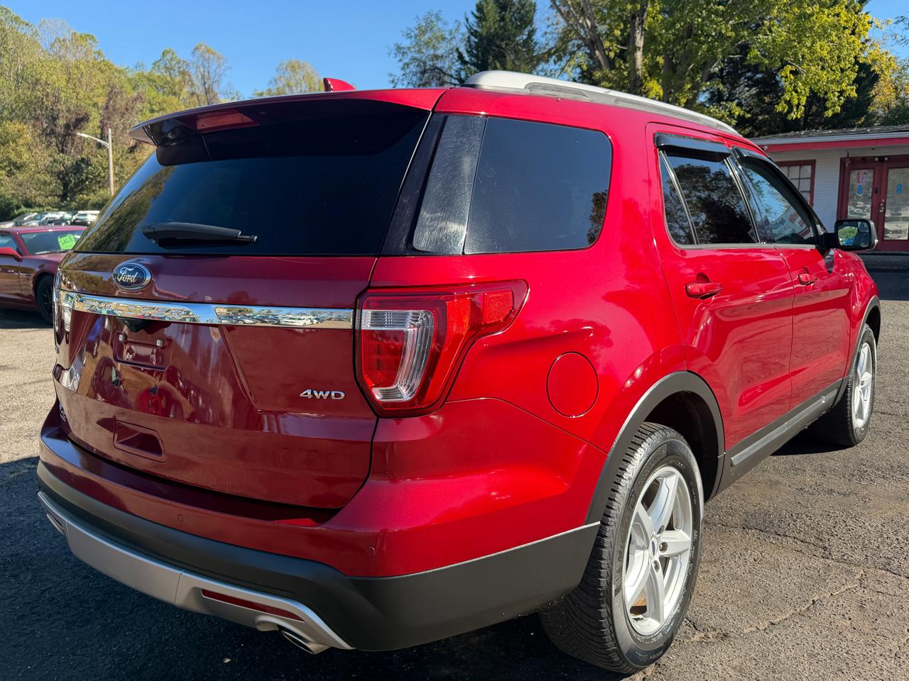 Ford Explorer XLT 4WD 2017