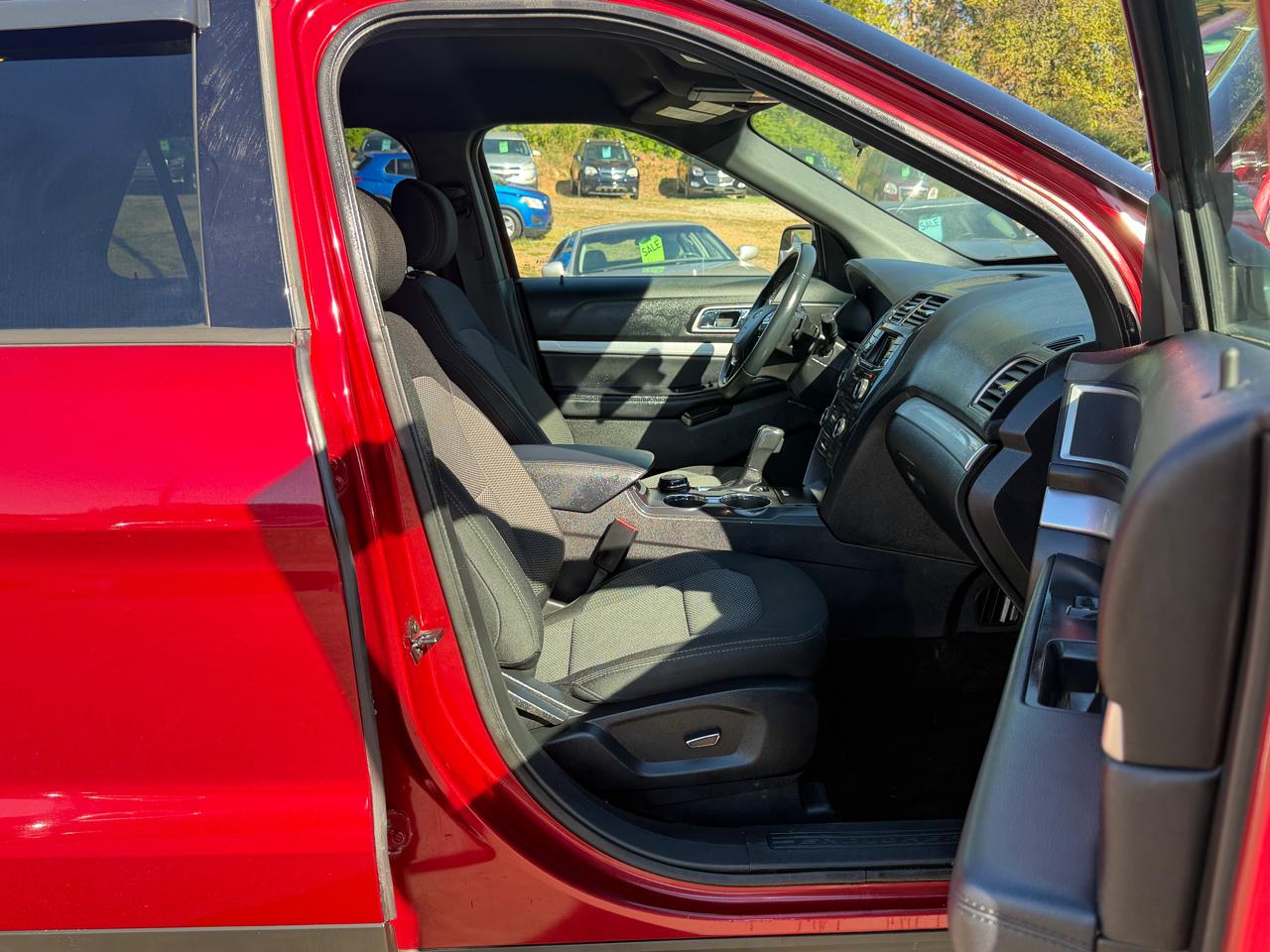 Ford Explorer XLT 4WD 2017