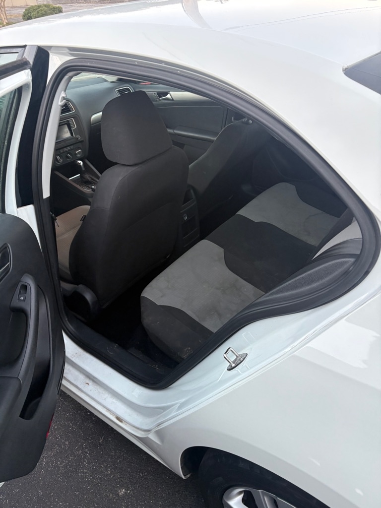 Volkswagen Jetta 1.4T S 6A 2018