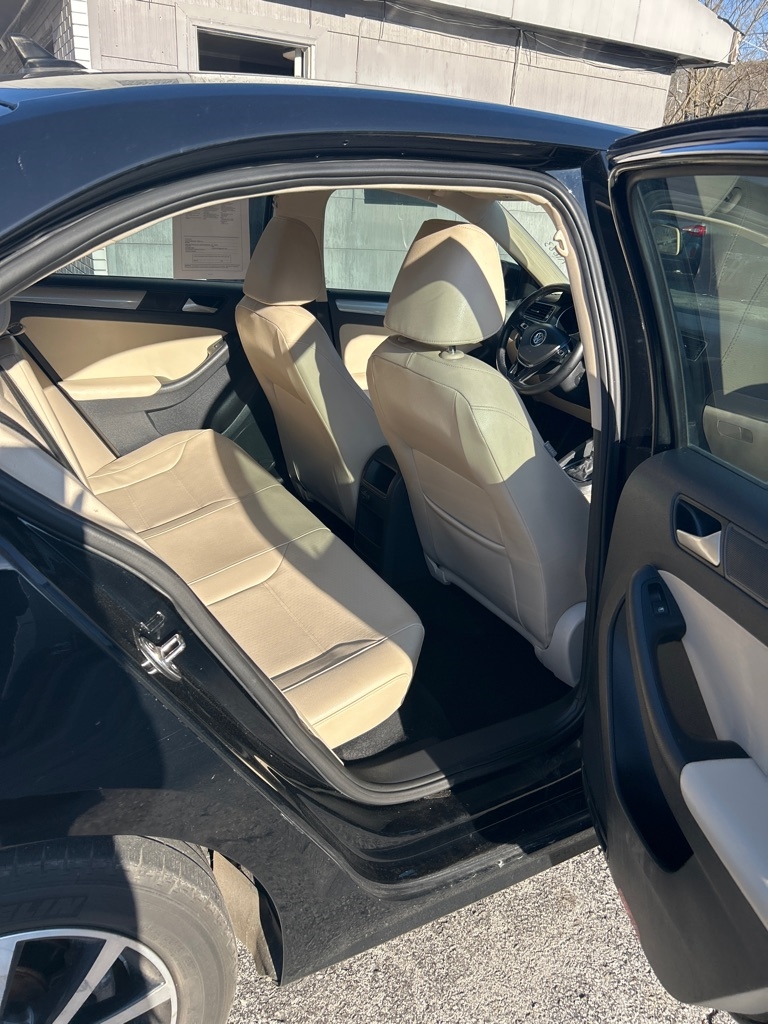 Volkswagen Jetta 1.4T SE 6A 2018