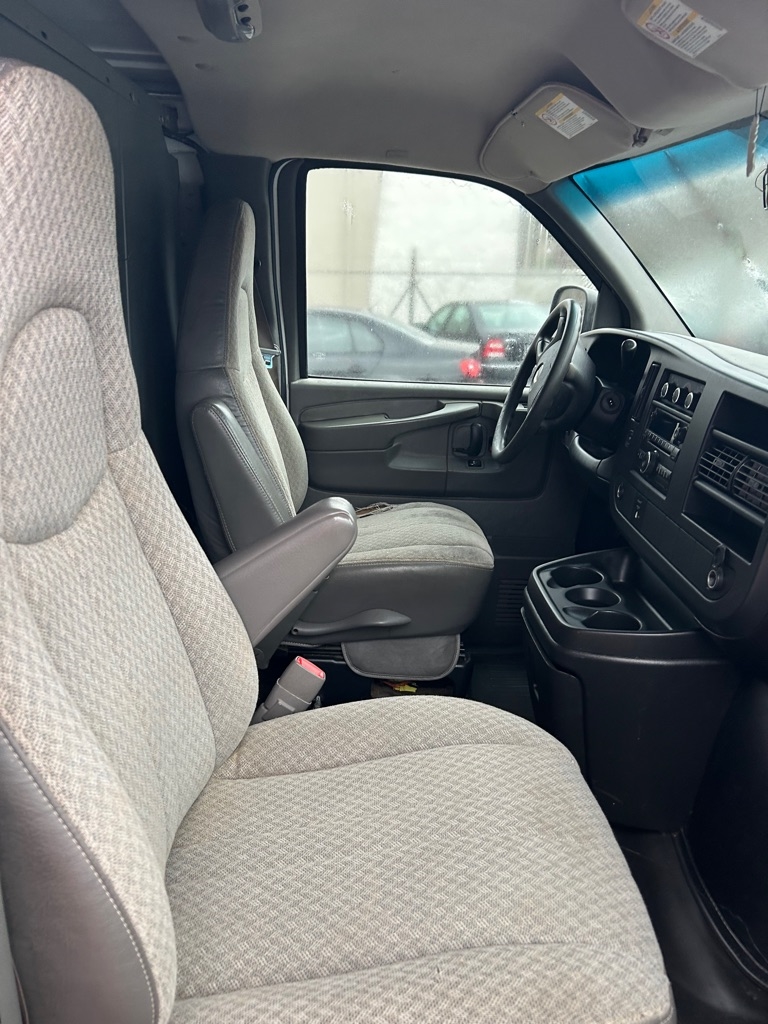 Chevrolet Express 2500 Cargo 2009