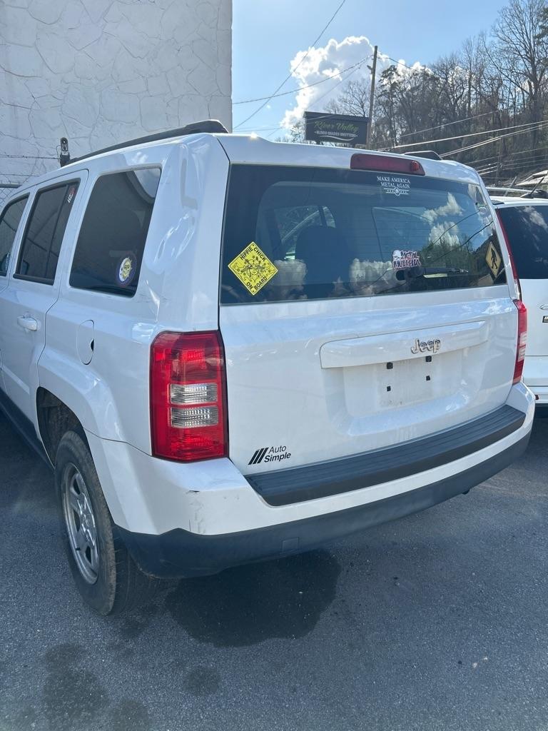 Jeep Patriot Sport 2WD 2015