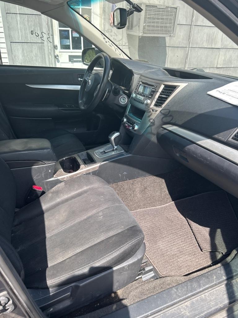 Subaru Outback 2.5i 2013