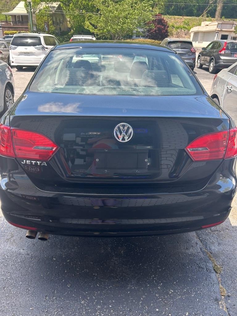 Volkswagen Jetta S 2012