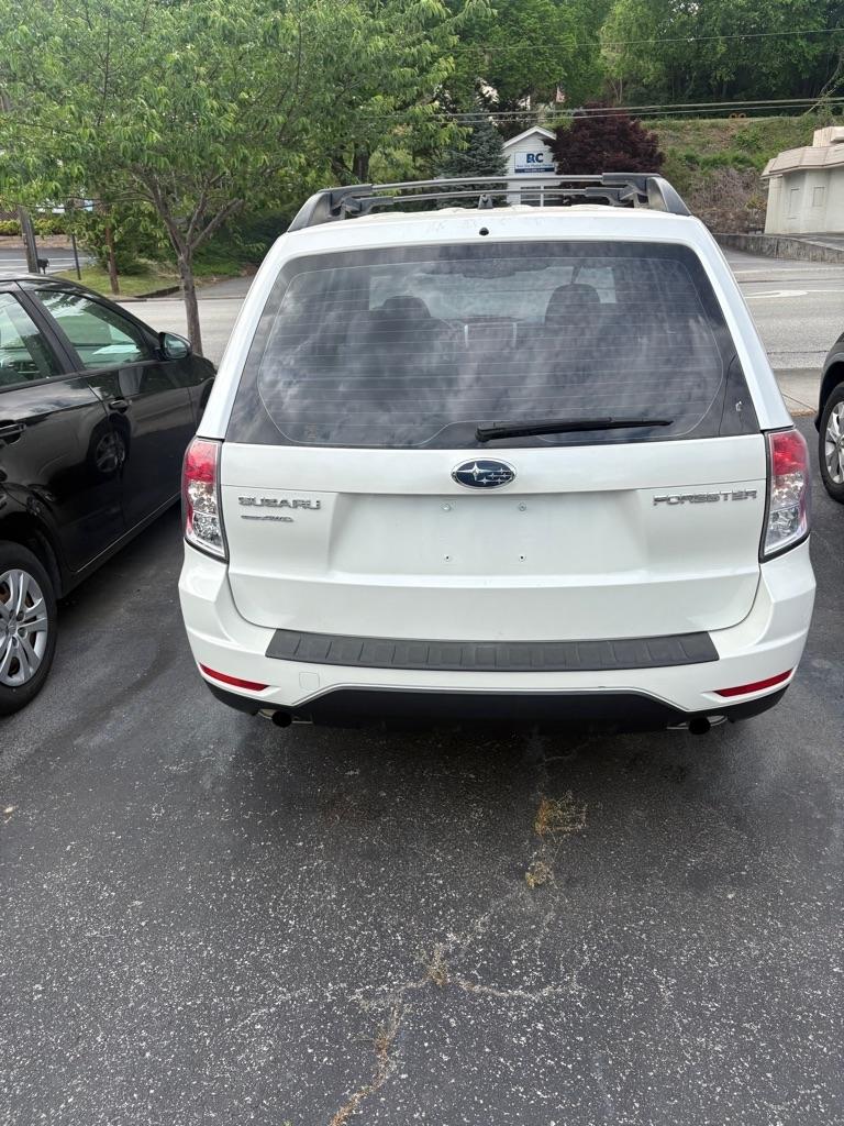 Subaru Forester 2.5X 2012