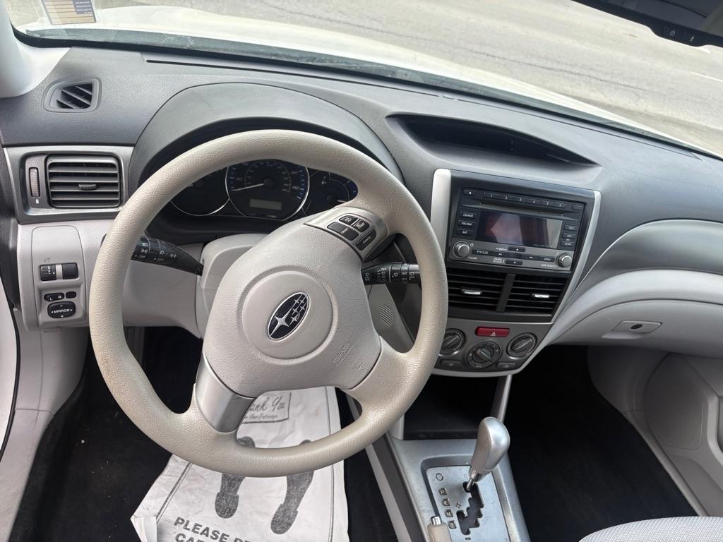 Subaru Forester 2.5X 2012